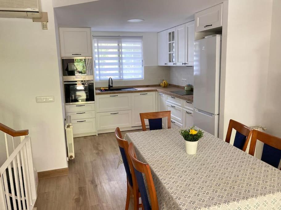 Acogedor Chalet Familiar En La Sierra Calderona Náquera المظهر الخارجي الصورة